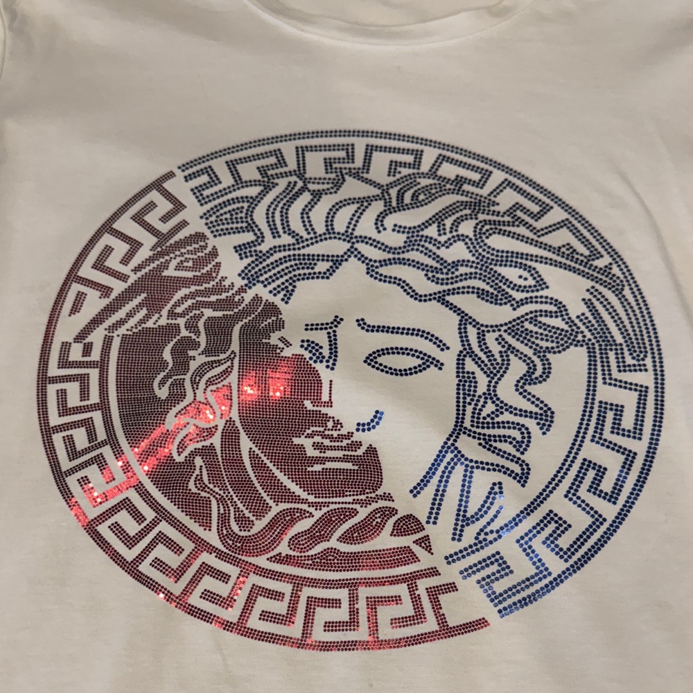 designer like White Tee with Medusa Graphic - Picture 2 of 4